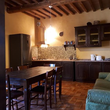 Agriturismo Podere San Lorenzo 1866 マッサ・マリッティマ エクステリア 写真